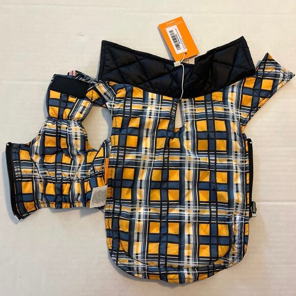 NWT Queeice Dog Puffer Vest Size Small Black Yellow Checked 2 Sided Zipper - Picture 3 of 12